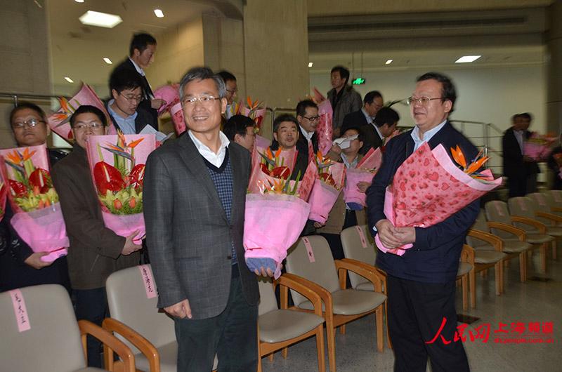 “beat365”弦子《这样唱好美》迎淘汰危机 《今宵多珍重》致敬华语经典(图3) “beat365”弦子《这样唱好美》迎淘汰危机 《今宵多珍重》致敬华语经典(图3)