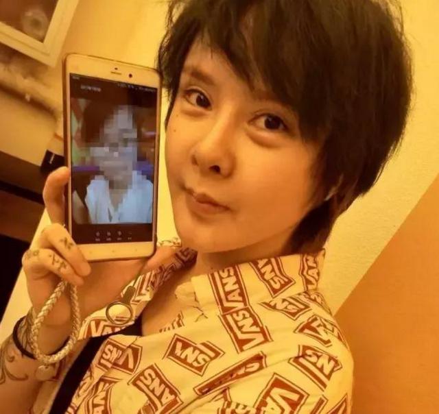 “beat365官网中文”杨坤《直到世界尽头》:宝刀未老,天籁MVP实至名归(图1) “beat365官网中文”杨坤《直到世界尽头》:宝刀未老,天籁MVP实至名归(图1)