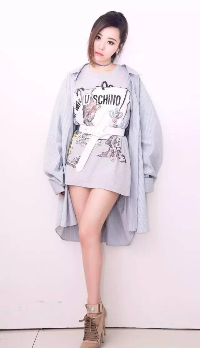 beat365:张杰实体专辑《未·LIVE》战绩骄人 预售一周获IFPI白金唱片认证(图1) beat365:张杰实体专辑《未·LIVE》战绩骄人 预售一周获IFPI白金唱片认证(图1)